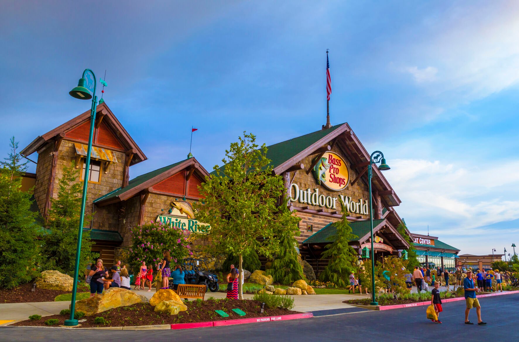 Bass Pro Shops